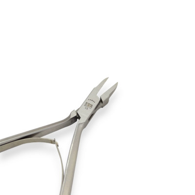 Кусачки для куточків нігтів з дуже тонким кінчиком, довжина 11.5 см, KIEHL'S (Німеччина) 